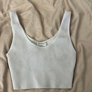 ARITZIA Babaton SCULPT KNIT SCOOPNECK CROPPED TANK (Size S)